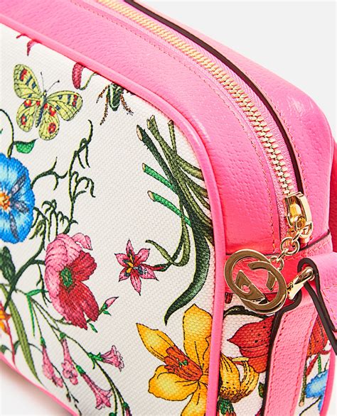 gucci pink mini flower pouch